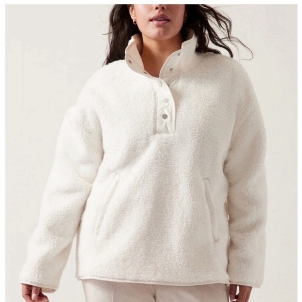 Athleta Women's White Cozy Sherpa Snap Sweatshirt Fleece Sz Small